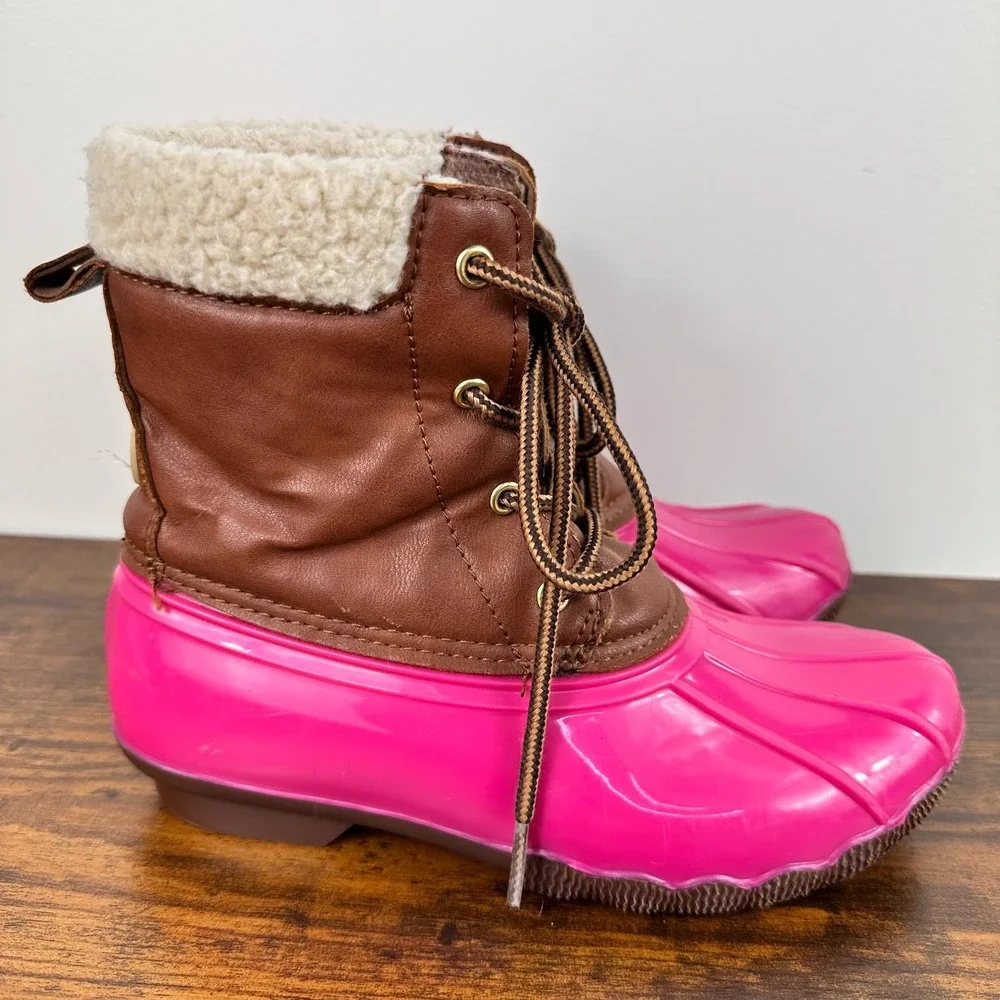 Adrienne Vittadini Leather Duck Boots Waterproof Rubber‎ Youth Girl's Size 3